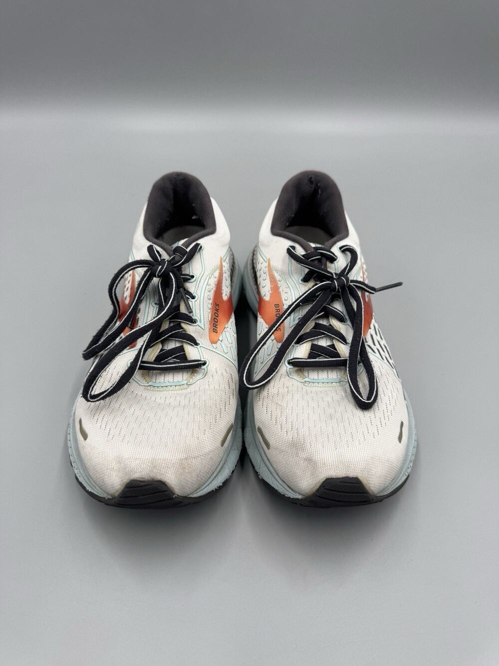 Brooks Womens Adrenaline GTS 21 1203291B193 White Running Shoes Sneakers 9M READ